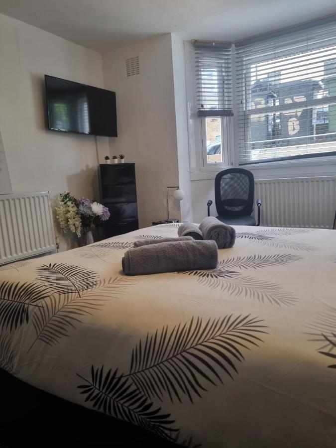 2 Bed Flat In Lambeth Londres Exterior foto